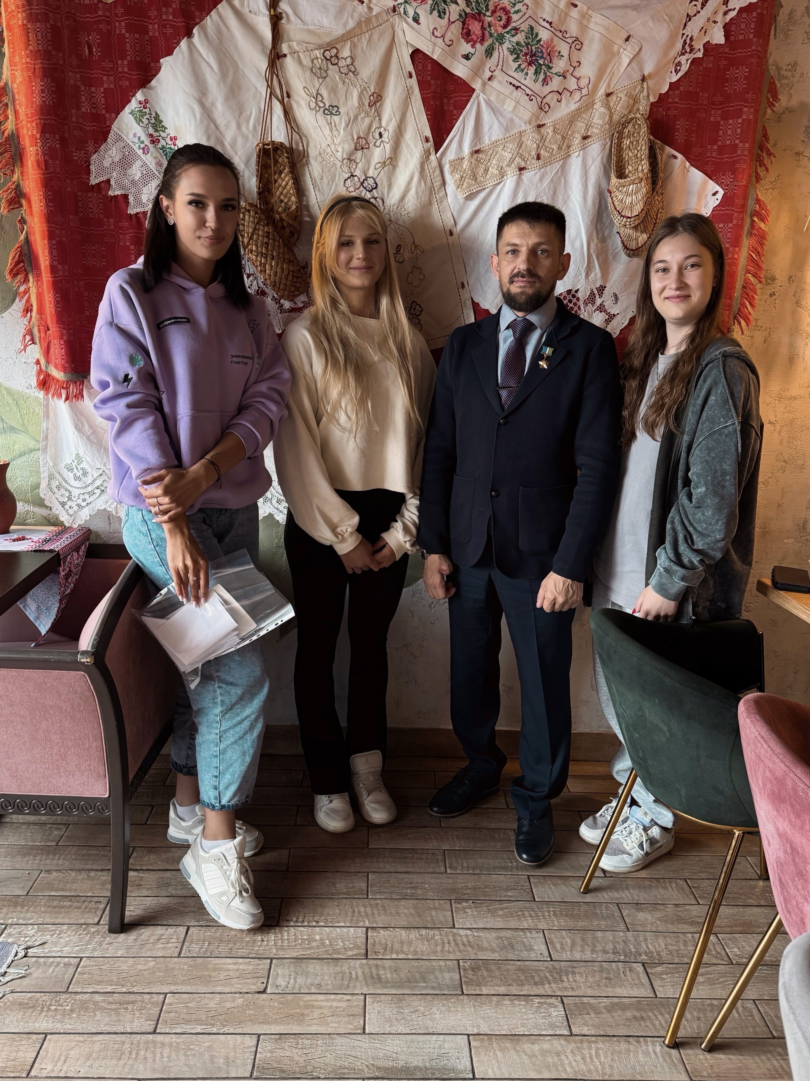 У волонтеров нет каникул